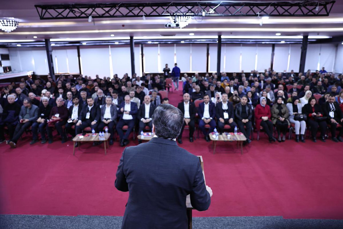 “Akademik Zam” Adalet ve Hakkaniyet Gereği Şarttır

Akademik personelin ücretleri yeterli değildir. Akademiye verilen önem üniversite sayısının yükselmesinin yanında akademisyenlerin ücretlerinde de iyileştirme yapılmasıyla mümkün olacaktır. Yıllarını bilimsel çalışmalara veren