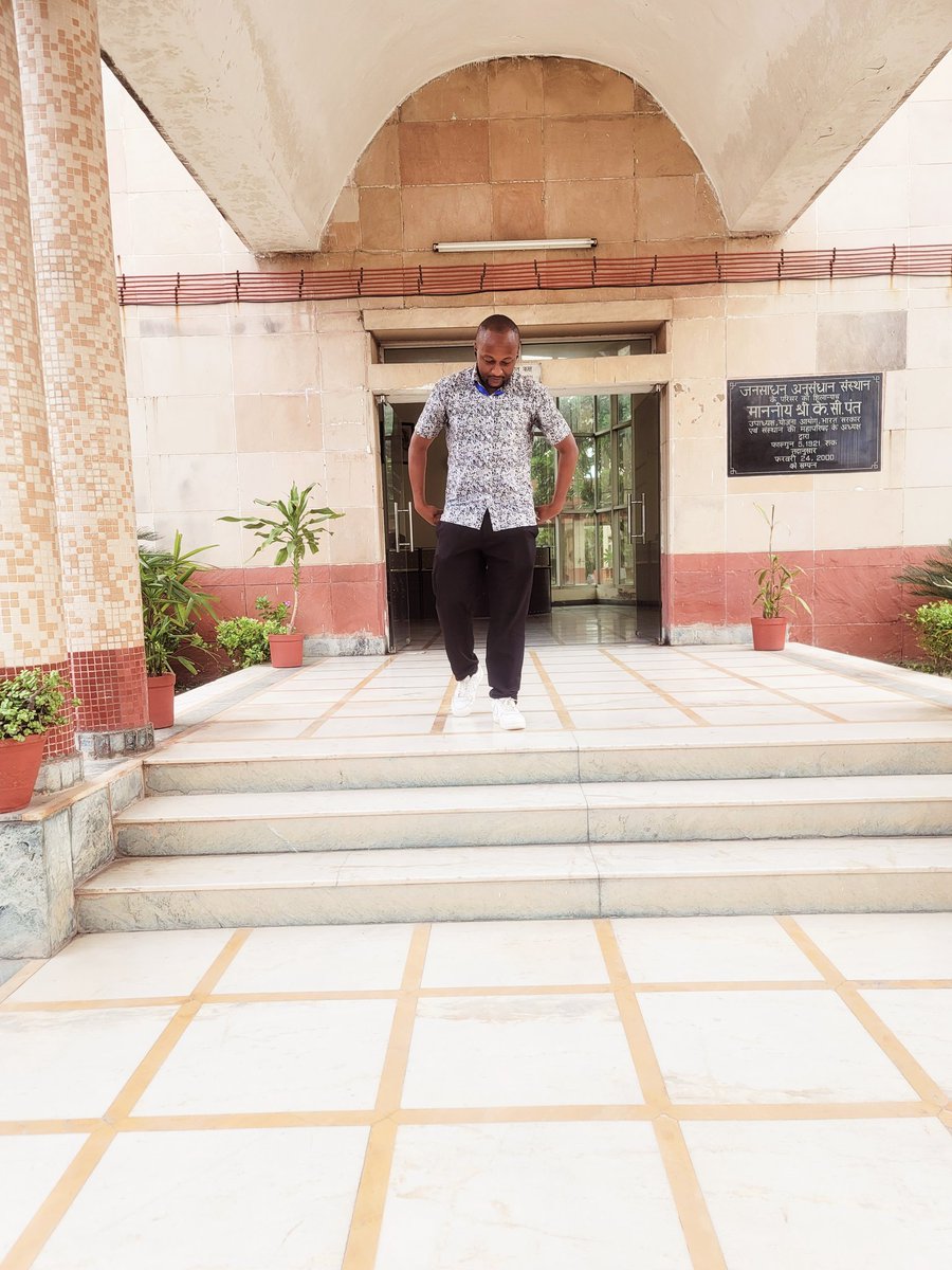 0fficialsoni's tweet photo. There is Light at the end of the Tunnel. 

Press more! #Sundayfeeling 

The Livingstone Project 20th Dec, 2024 

Stay here! @0fficialsoni 

#TheLivingstone #jiwelinaloishi https://t.co/NxzgAQkOwG