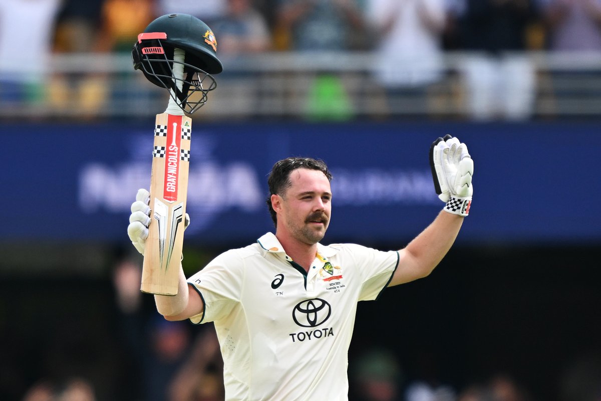 ICC's tweet photo. 𝖀𝖓𝖘𝖙𝖔𝖕𝖕𝖆𝖇𝖑𝖊 💯

Take a bow, Travis Head!

#WTC25 | #AUSvIND 📝: https://t.co/2NElbX9Qdj https://t.co/J5zdg101RL