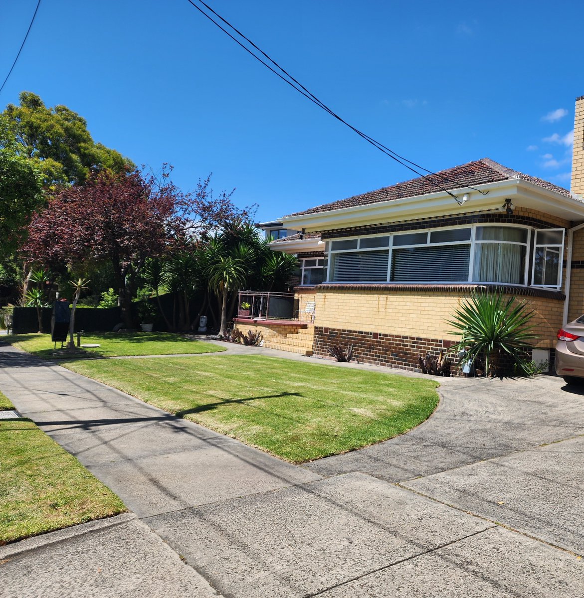 Secret_Design's tweet photo. I had the privilege of visiting this modestly scaled and beautifully detailed mid-century home the other day for one of my last Dr Retro House Calls in-home consultations for 2024. Built in 1959 by a Dutch bricklayer for his family, it is largely original and has been cherished. https://t.co/mmbvocBVIa
