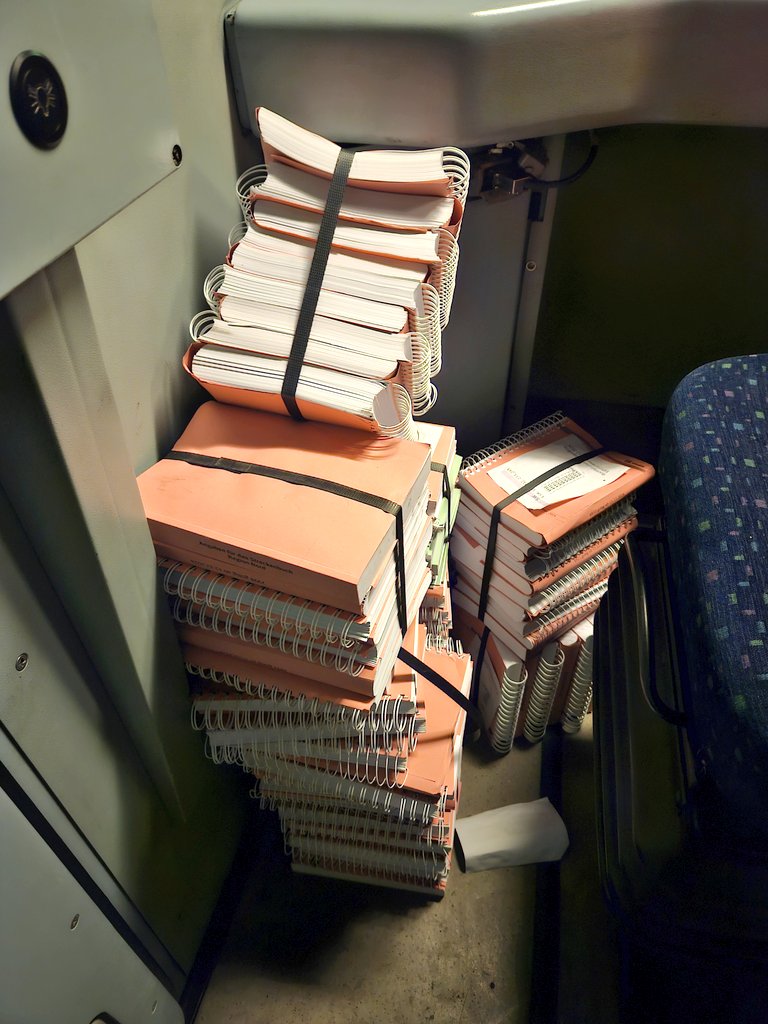 Tim Knopf tweet media