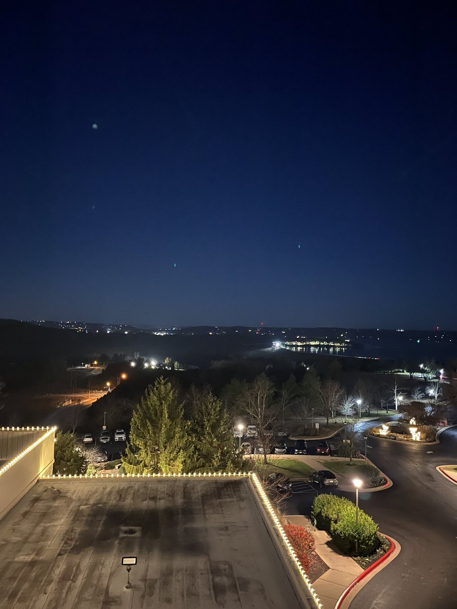 AJonesKAIT's tweet photo. @BryanAMcCormick not a bad view from Branson. https://t.co/9fKLOLIGKm