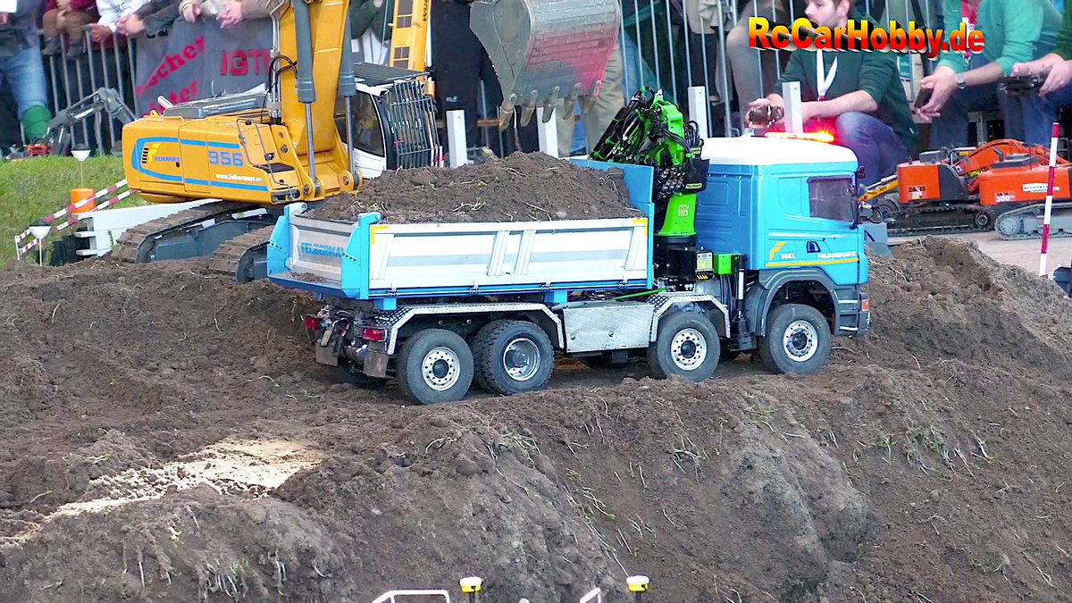 Full video 👉 
youtu.be/_8TdoT85hkM

SPECIAL R/C TRUCK ACTION AT FAIR FASZINATION MODELLBAU FRIEDRICHSHAFEN 2024 p3

#rccarhobby #rccarhobbyde #rcfair #rcmodel #rcmodellbau #rctruck #rcconstruction #rcconstructionmodels #rcconstructionsite #rcscania #rcfendt