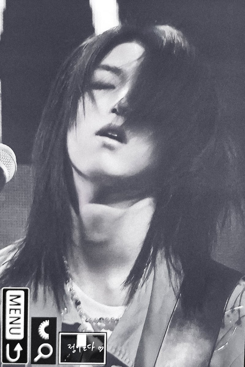 Fallin818's tweet image. 241215 라이브온 대구

#XdinaryHeroes #JunHan
#엑스디너리히어로즈 #준한 #한형준