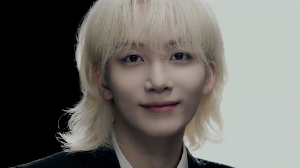 wonudupe's tweet photo. our jeonghan and jun, i miss you both a little more than today ����❤️‍🩹 https://t.co/R9FVAI1lYw