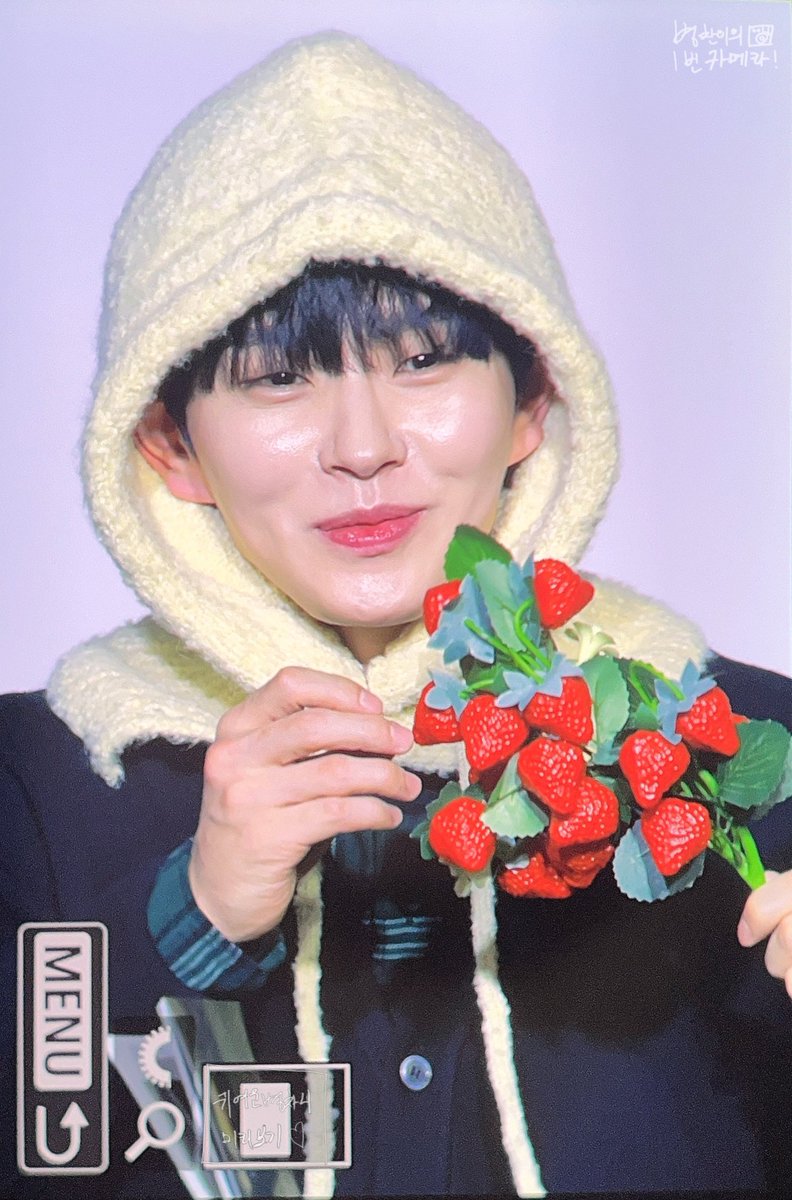 take_bchan's tweet photo. 241215 ENCHANT 팬싸 마지막회

오늘도 귀여움 풀충전💛

#이병찬 메롱😛 https://t.co/h88qXrhhFv