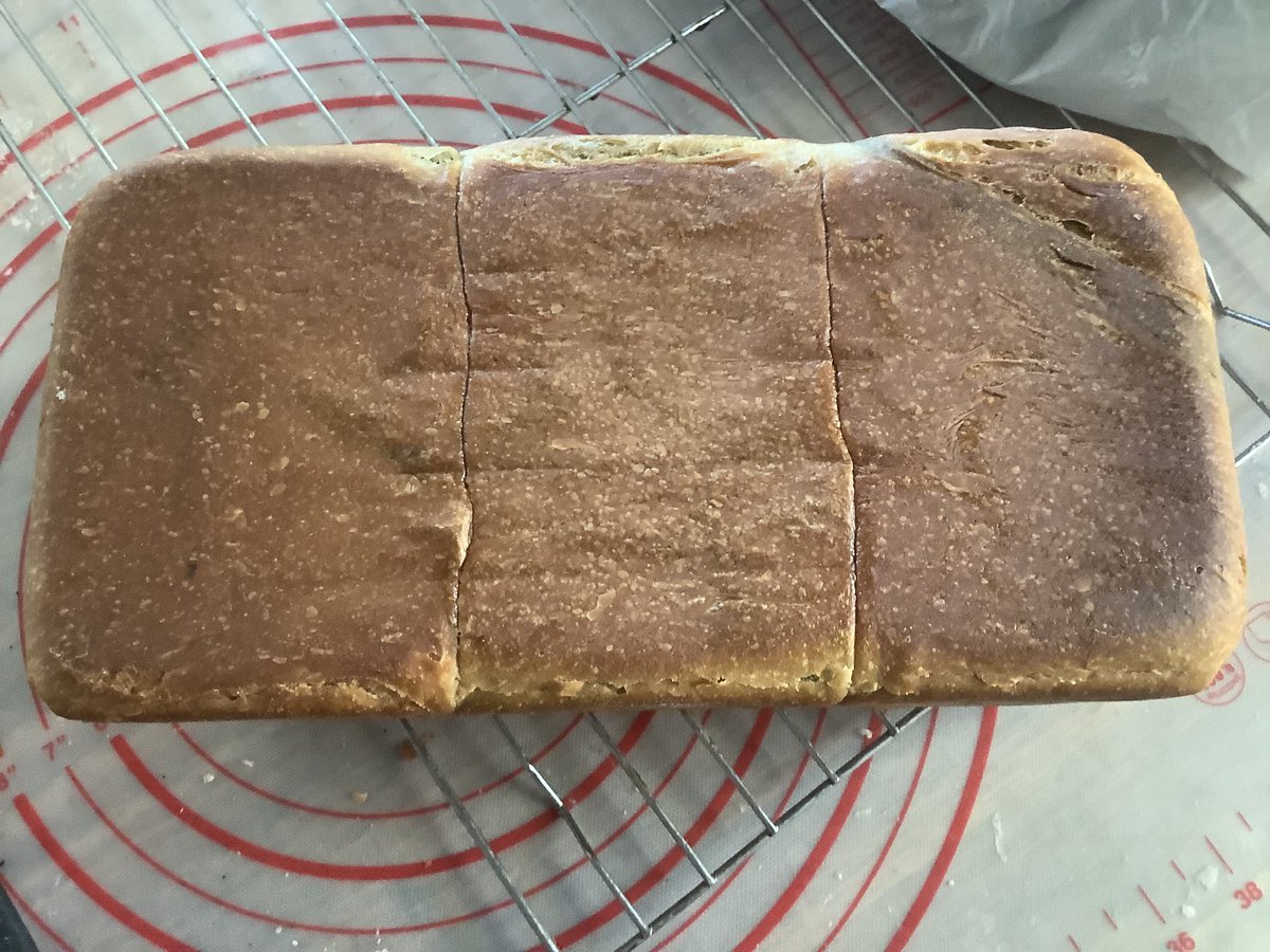 potcalling's tweet image. Marbled Matcha  Hokkaido bread