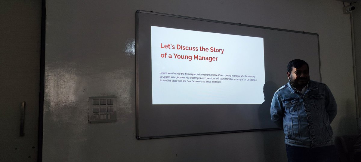 Second talk of the day At <a href="/LaravelRajkot/">Laravel Rajkot - @LaraconIN</a> <a href="/RajkotTech/">Rajkot.Tech</a> on importance of project management by <a href="/axaymalaviya70/">Akshay Malaviya</a>