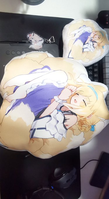 デカすぎる…
……デカすぎないか? 