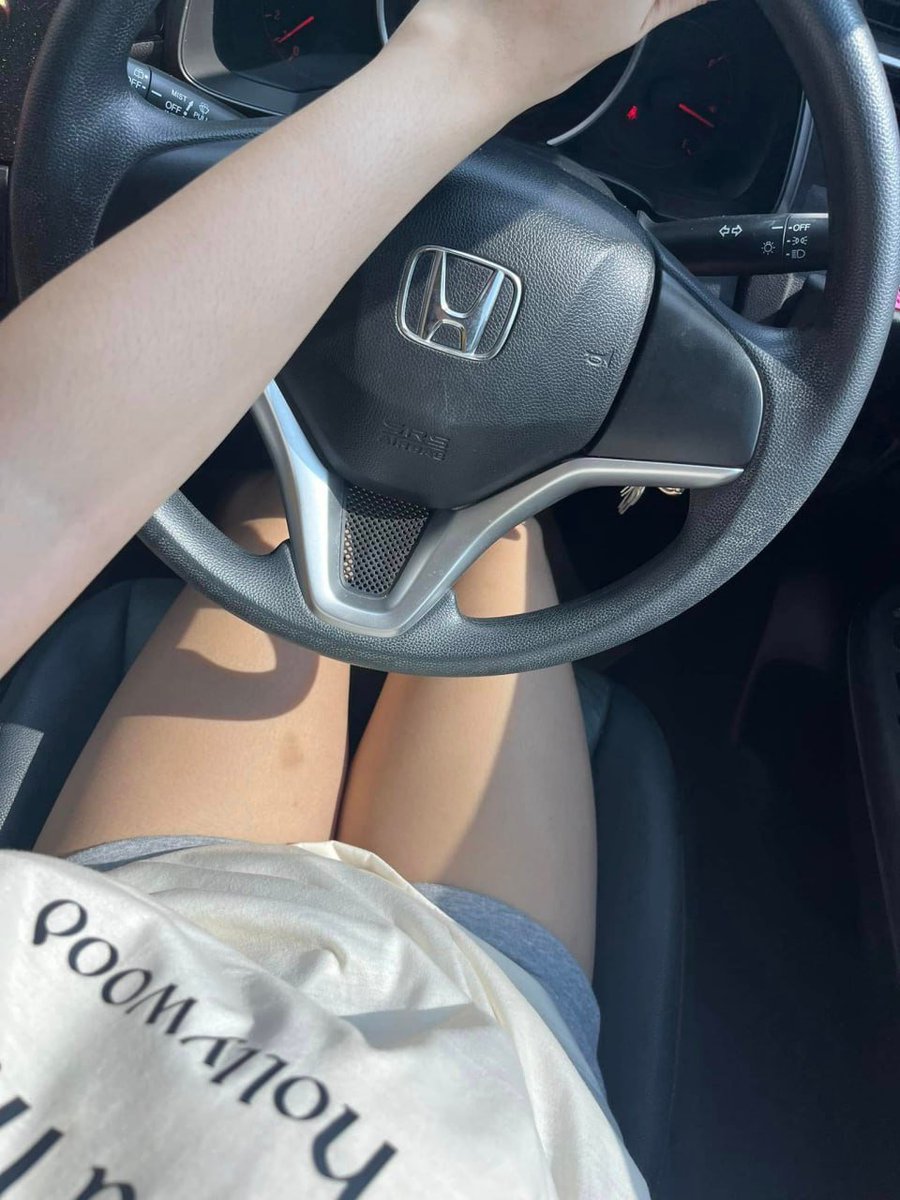 ployploy122146's tweet photo. เที่ยวไหมล่ะ  🚩🚦⛽ https://t.co/a5Xto4bYNR