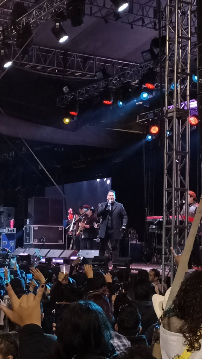 Inspector Oficial desde el Monsters of ska 🔥🔥

<a href="/BigJavyOficial/">Big Javy</a> <a href="/homerontiveros/">Homero Ontiveros</a>