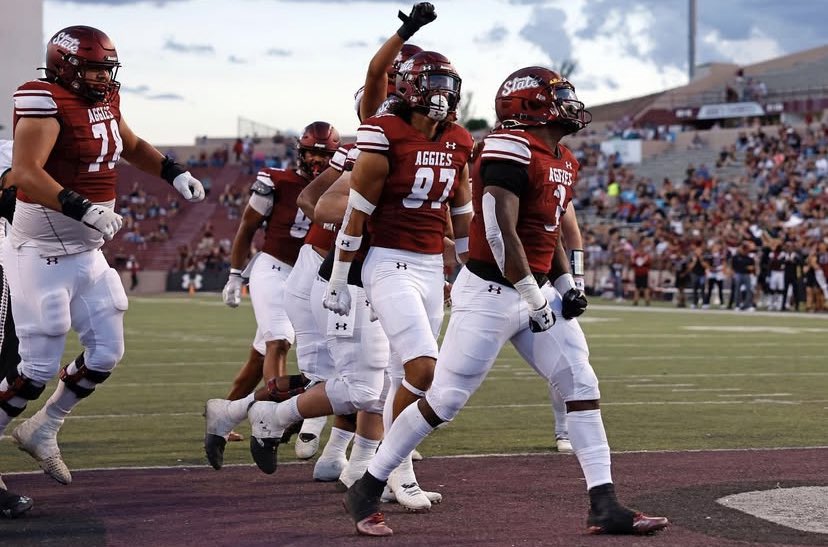 CoachHawkTuah's tweet photo. 2nd to last game!

FINISH STRONG CHAT! We know the drill, I’ll spare y’all some time. Details⬇️

📍: Aggie Memorial Stadium 
⏱️: 1:00
📺: ESPNU
🪡: 🔴🔴⚪️

#AggieUp https://t.co/VKBQpEVl9M