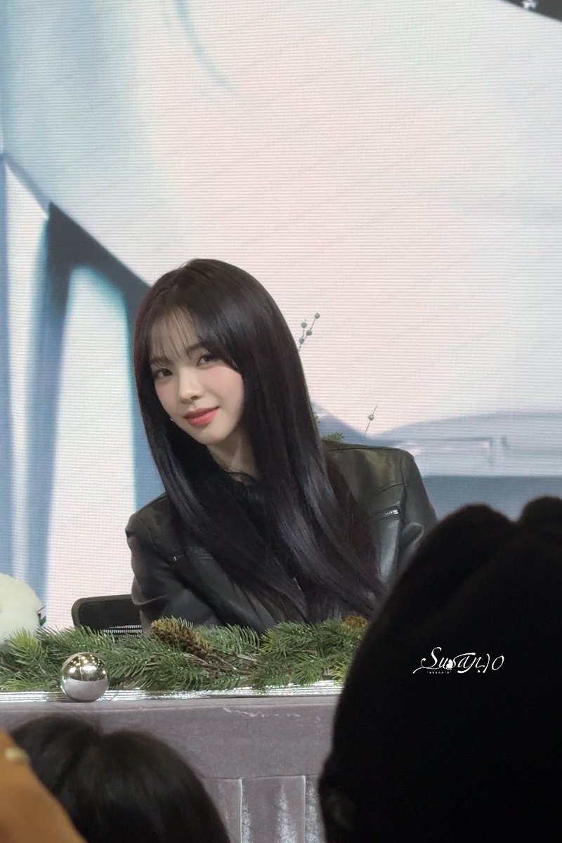 Susanbluu_0411's tweet image. 241215 kms

#카리나 #KARINA
#에스파 #aespa