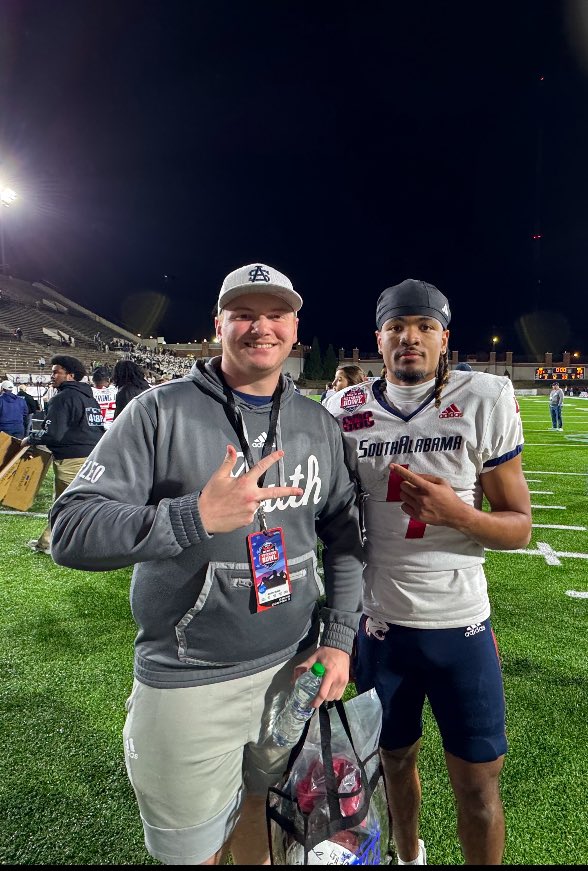 jagsfbguy's tweet photo. MOTY @BishoptheQb https://t.co/IQkuKw2EZY