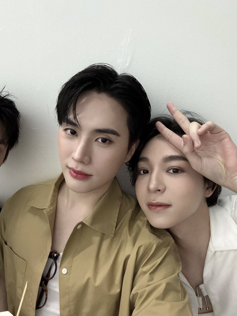 innsarin's tweet photo. จอบอ #อินบาส https://t.co/F8eDW0DwQv