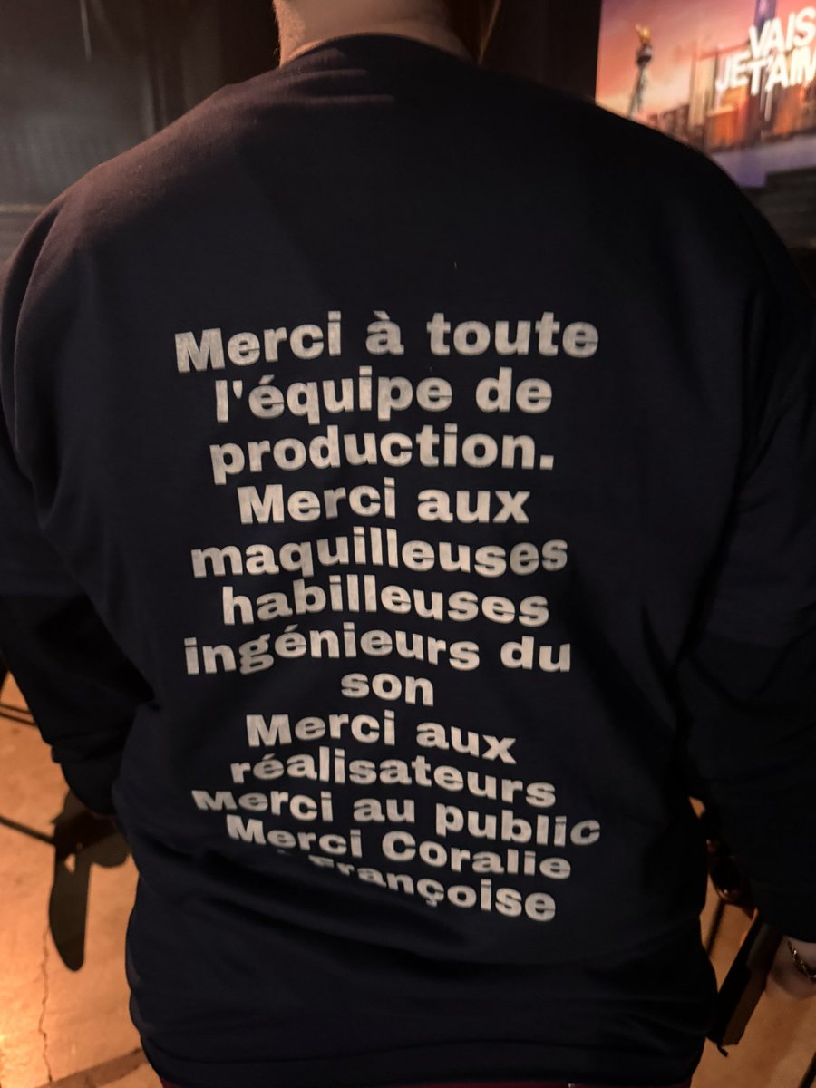 Roberto Ciurleo (@robertociurleo) on Twitter photo À travers @mareinemathilde qui a assisté à toutes les représentations de <a href="/jevaistaimeroff/">Je vais t'aimer Officiel</a> ,je tiens à remercier du fond du cœur les 300 000 spectateurs qui ont partagé avec nous les émotions incroyables de ce musical. 🎭✨
Ce chiffre est immense, d’autant plus que nous avons eu À travers @mareinemathilde qui a assisté à toutes les représentations de <a href="/jevaistaimeroff/">Je vais t'aimer Officiel</a> ,je tiens à remercier du fond du cœur les 300 000 spectateurs qui ont partagé avec nous les émotions incroyables de ce musical. 🎭✨
Ce chiffre est immense, d’autant plus que nous avons eu