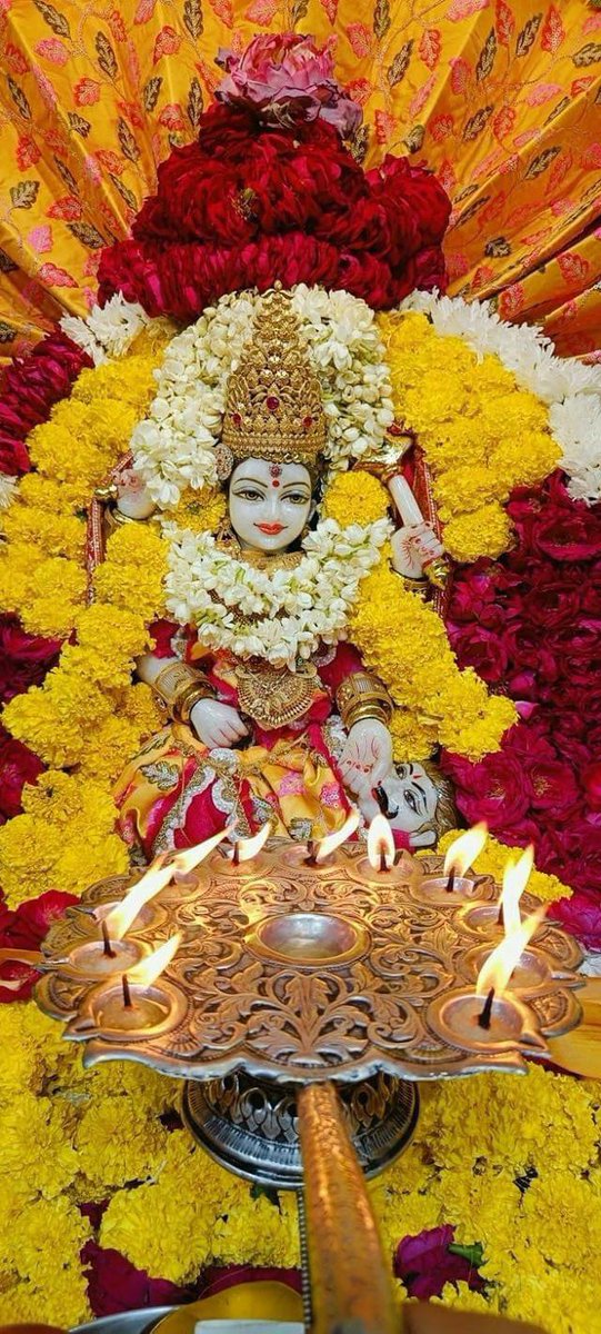 baglamukhipuja's tweet photo. माँ बगलामुखी की कृपा से असंभव कार्य भी संभव हो जाते हैं। माँ की महिमा अद्भुत है। https://t.co/hbOvVcALzE