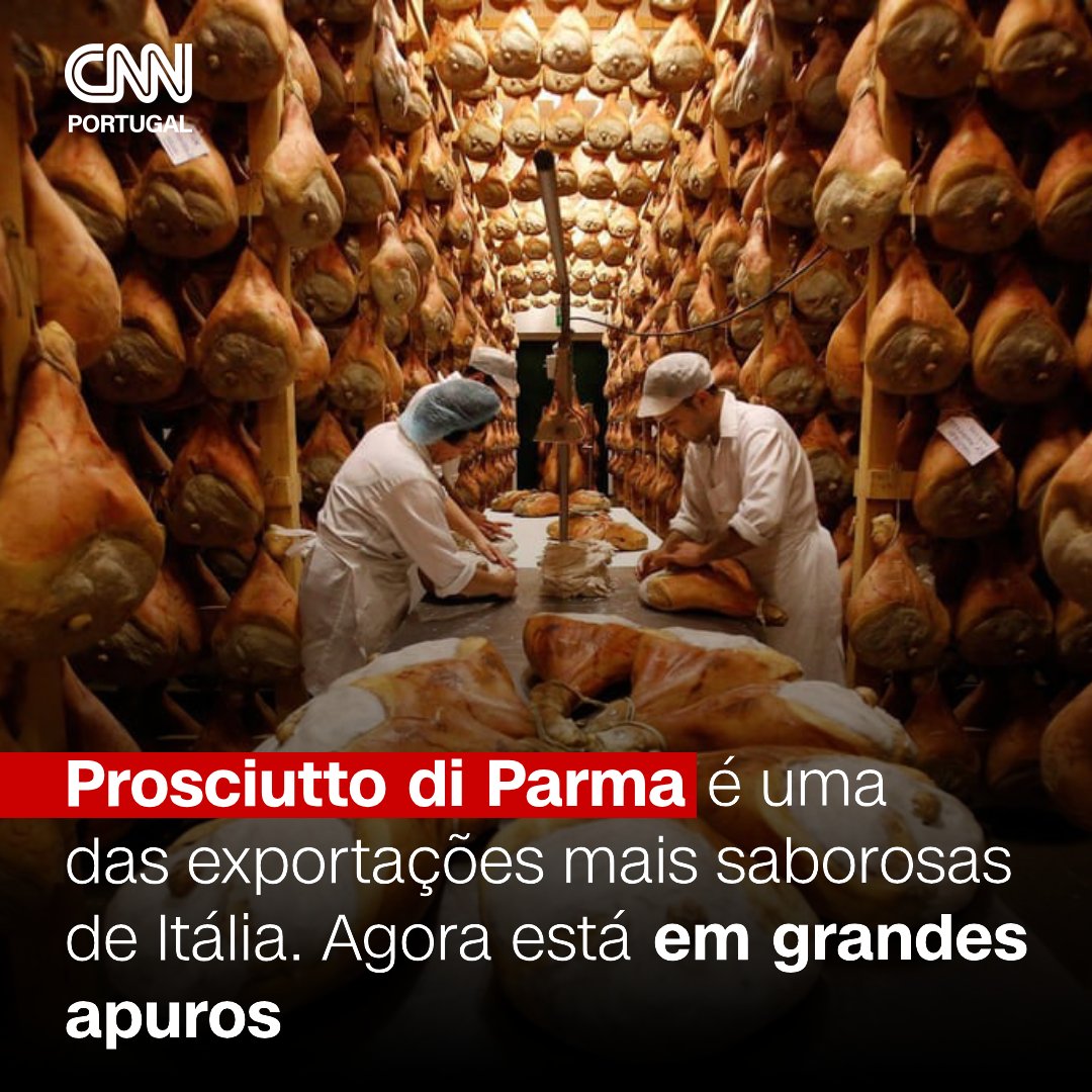 cnnportugal's tweet photo. Nem tudo está bem no país do presunto. O aquecimento do clima e a propagação de um vírus que afeta os porcos estão causar grandes problemas à carne de porco italiana.
Leia o artigo completo em https://t.co/qcPdf7Uoaq
#cnnportugal #italia #ProsciuttodiParma https://t.co/40bViT7DOm