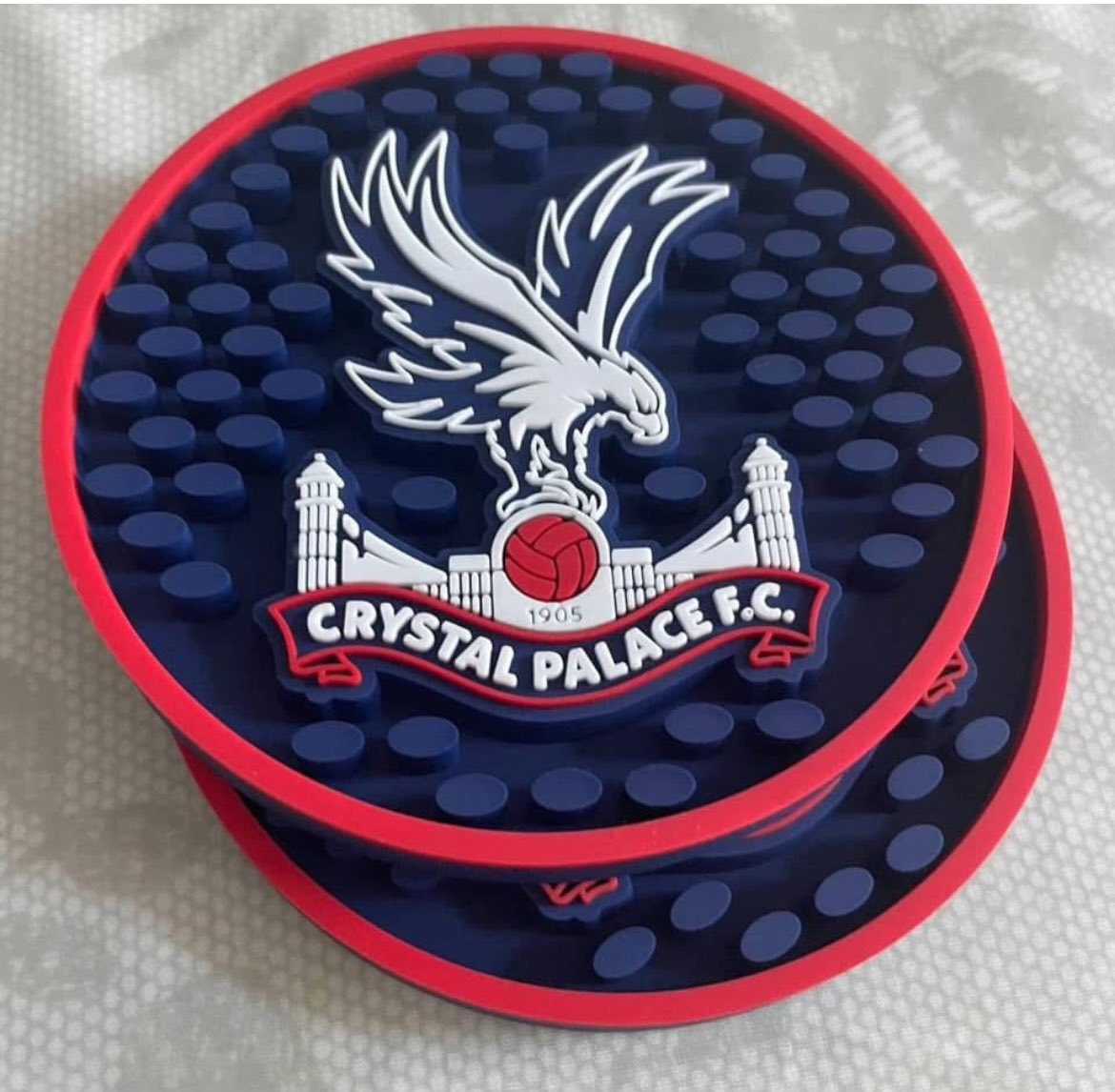 WhyteleafeEagle's tweet image. 🚨Free Giveaway🚨
I’m going to give away 4 Crystal Palace drinks coasters if #cpfc beat Brighton today
All you have to do is like and re post this post.
*must live in the uk 
Good luck ❤️💙