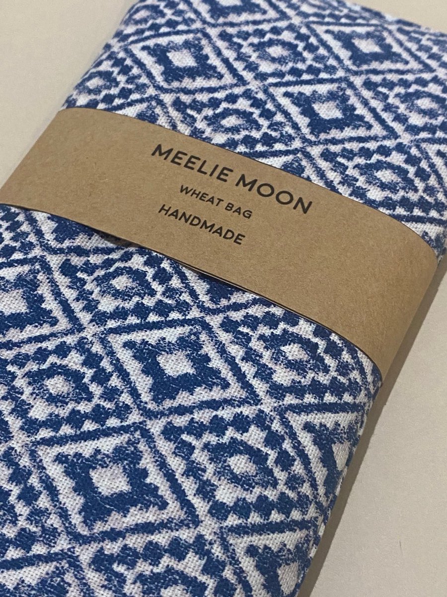 Meelie Moon tweet media