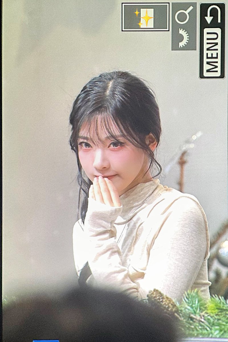 Shine_Ning_1023's tweet photo. 241215 KMS 프리뷰

#NINGNING #닝닝 #宁宁 #宁艺卓 #aespa #에스파 https://t.co/hRVxOVQFMd