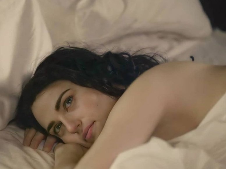 ↳  𝐷𝑒𝑓𝑖𝑛𝑖𝑡𝑒𝑙𝑦 𝑎 𝑠𝑒𝑑𝑢𝑐𝑡𝑖𝑣𝑒 𝑠𝑢𝑛𝑑𝑎𝑦