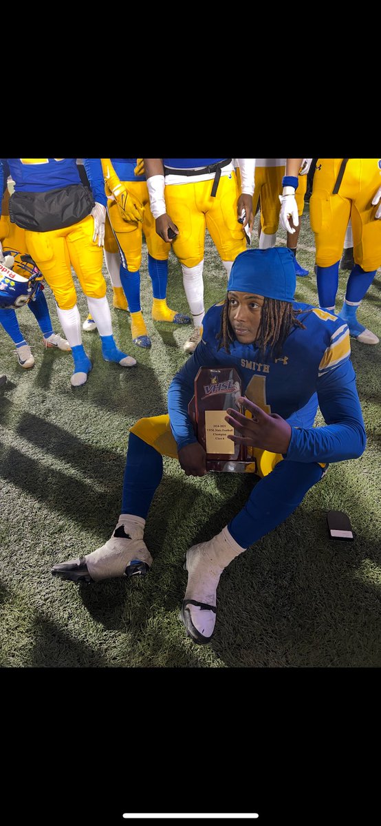 Brandon Nesbit jr (Blouuu) tweet media