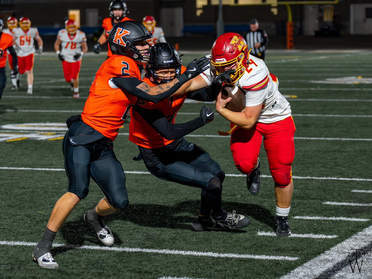 Finished my sophomore year at Kamiakin High school with 85 carries 589 yards and 11 tds ready to push for a state title next year 🙏