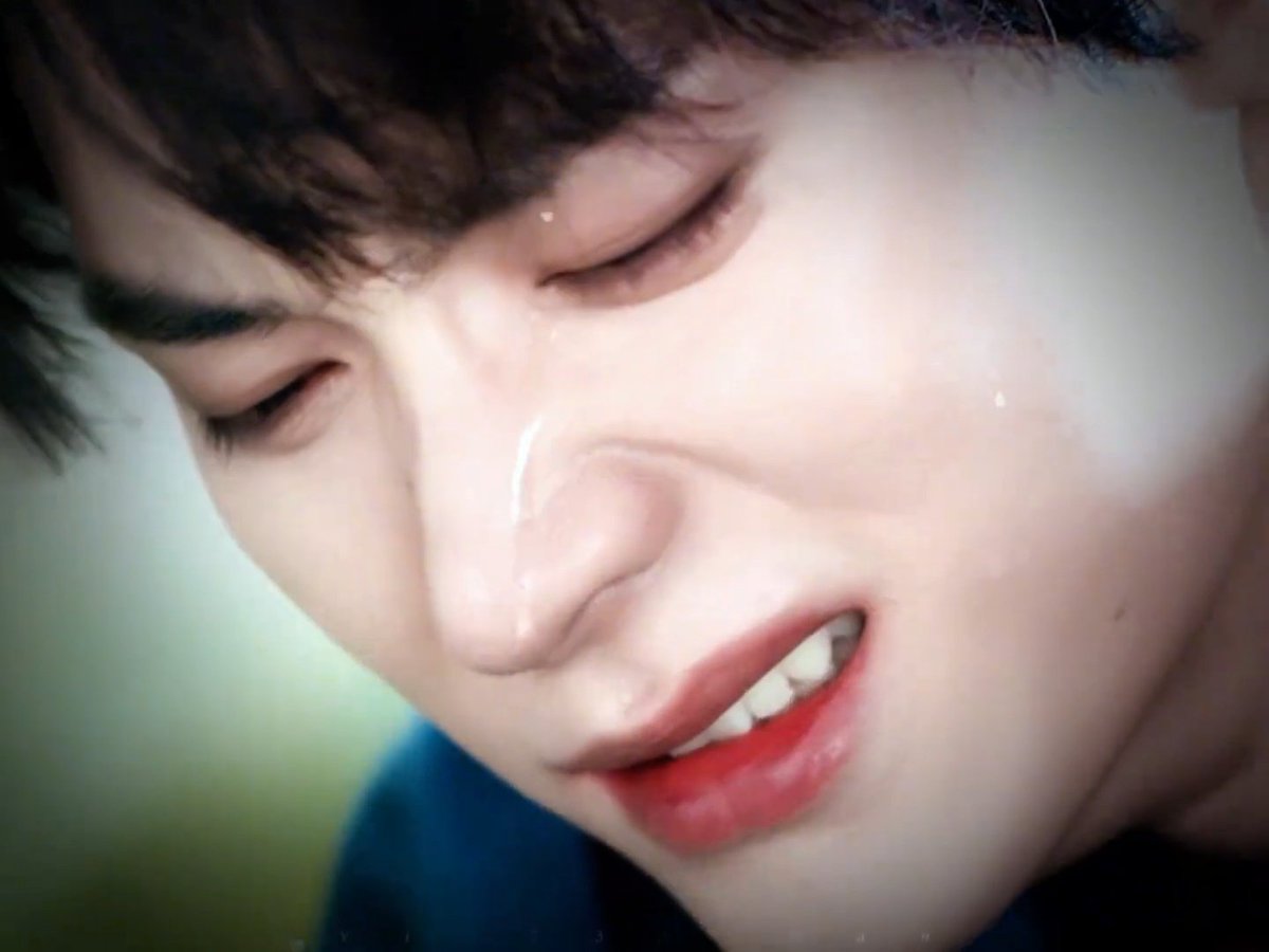 zhouyiranstory's tweet photo. It breaks my heart 💔🥹#cryingscene
Tang San #ZhouYiran 🥺😭
 #斗罗大陆之燃魂战
#周翊然 #THELANDOFWARRIORS #DouluoContinent #斗罗大陆2 https://t.co/vjfIST07cq