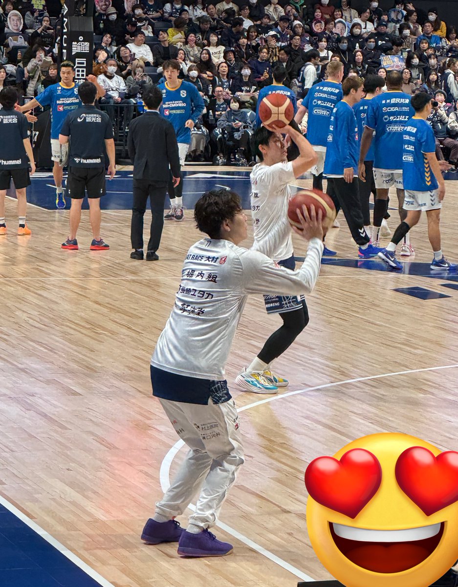 velcasTeppeaki's tweet photo. 今日もたのんまっせ🔥
#長崎ヴェルカ
#17
#nextACE
#next比江島
#次江島 https://t.co/MbFw8cNSwn