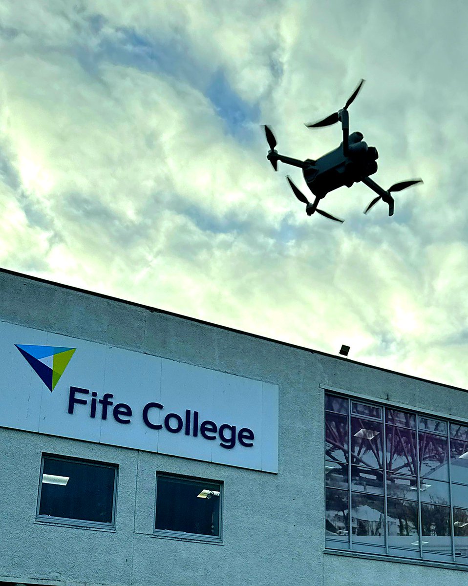 TheScotsman's tweet photo. Dreaming of a career in tech? Fife Collegeโs new Geospatial Foundation Skills course is a first. Learn how to drive innovation in this exciting sector.
#AD @fifecollege #GeospatialTechnology #FifeCollege #ScotlandCareers #FutureSkills#TechEducation #... https://t.co/ia8UVEhamz https://t.co/SCmq5HU7aL