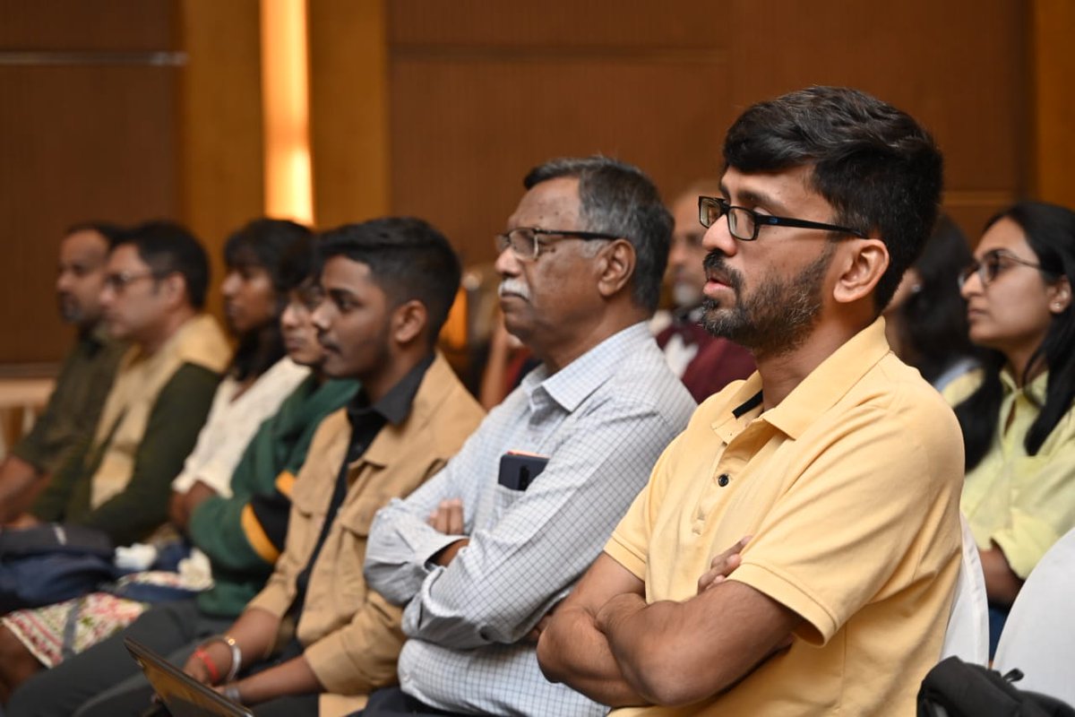 BlrLitFest's tweet photo. Today at #BlrLitFest, aspiring writers and screenwriters had the unique opportunity to pitch their ideas to the best in the industry at #LitMart and #ScreenLit.
We congratulate them for their hard work and inspiring pitches. And thank you to the jury who made this possible! https://t.co/0u5LjWuU7x