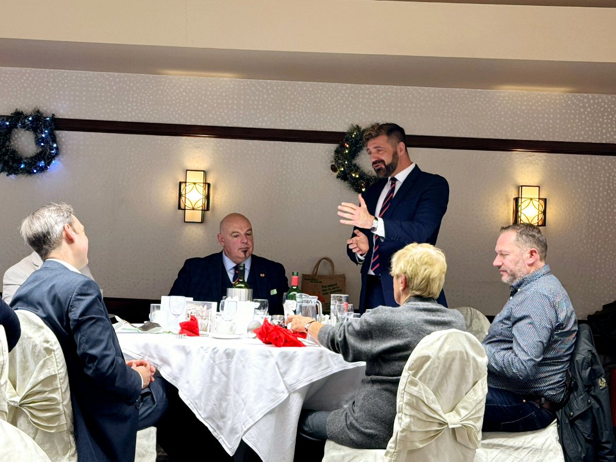 Delighted to speak to <a href="/Aberdeen_Tories/">Aberdeen Conservatives</a> yesterday at the annual Christmas lunch. A lot of enthusiasm and optimism from members about taking the fight to the SNP under new <a href="/ScotTories/">Scottish Conservatives</a> leader <a href="/RussellFindlay1/">Russell Findlay</a>