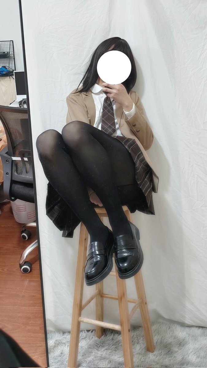下次会好好擦镜子的 https://t.co/TBDdHDTS8K