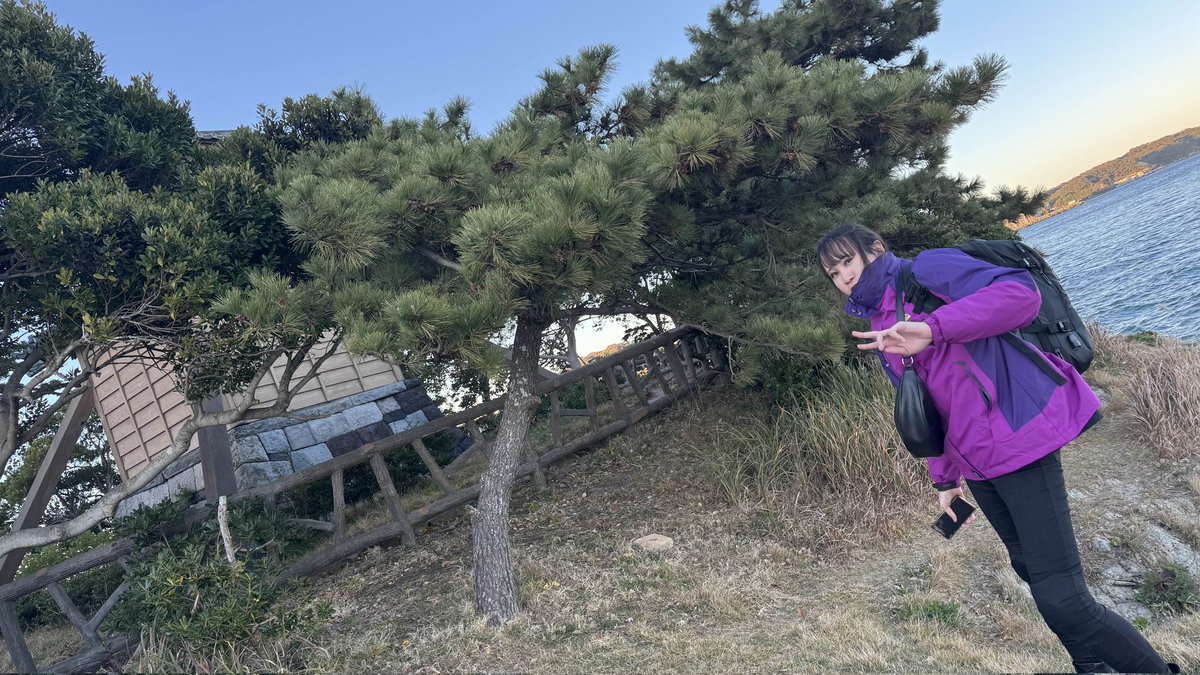nomore_drink's tweet photo. 灯台と一緒 https://t.co/PWs4CIOOJz