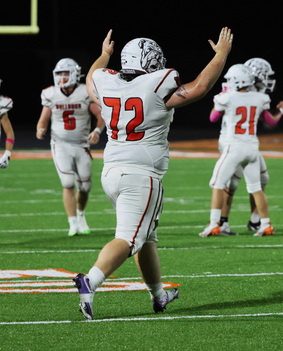 EP_BulldogFB's tweet photo. Congratulations to our Center, Dalton Johnson on being a Finalist for the The Mark Vincent Pelini Foundation's Center of Excellence Award!!
#TheseDogsAreDifferent #MVP #BigDaddy #BulldogFootball https://t.co/3CcXeqBJ7k
