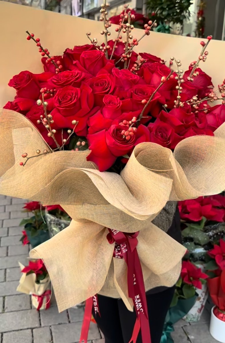 KhanMobeena's tweet photo. https://t.co/KIVvgEJpzC