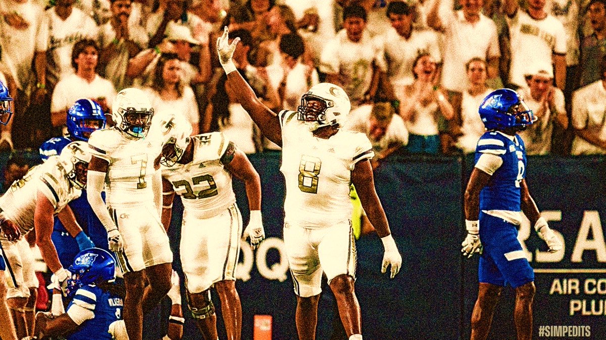 Day 7 … HomeTown Hero ➡️ TechMan … #SimpEdits #GrizzTalk 🐻