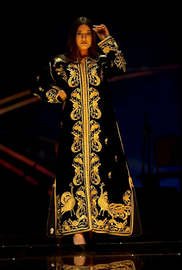 ti_harr7's tweet photo. "𝑴𝒐𝒓𝒐𝒄𝒄𝒂𝒏 𝒇𝒂𝒔𝒔𝒊 𝒄𝒂𝒇𝒕𝒂𝒏🤍👑🇲🇦"

#morocco #maroc #catfan #fasse_caftan https://t.co/6E5AtuPeMU
