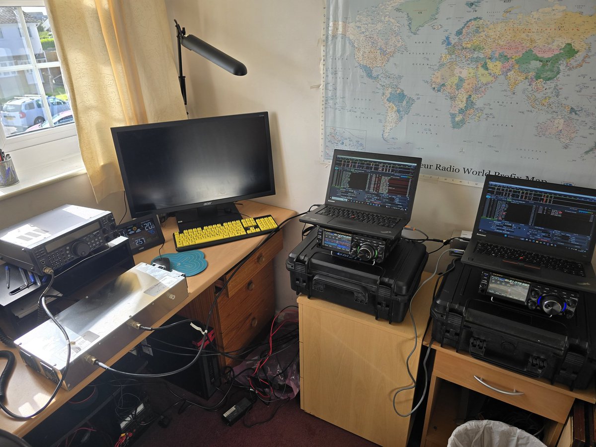 3 x stations running on MSHV. Using bandpass filters and a triplexer. Worked well. Tests were from the Isle of Man.