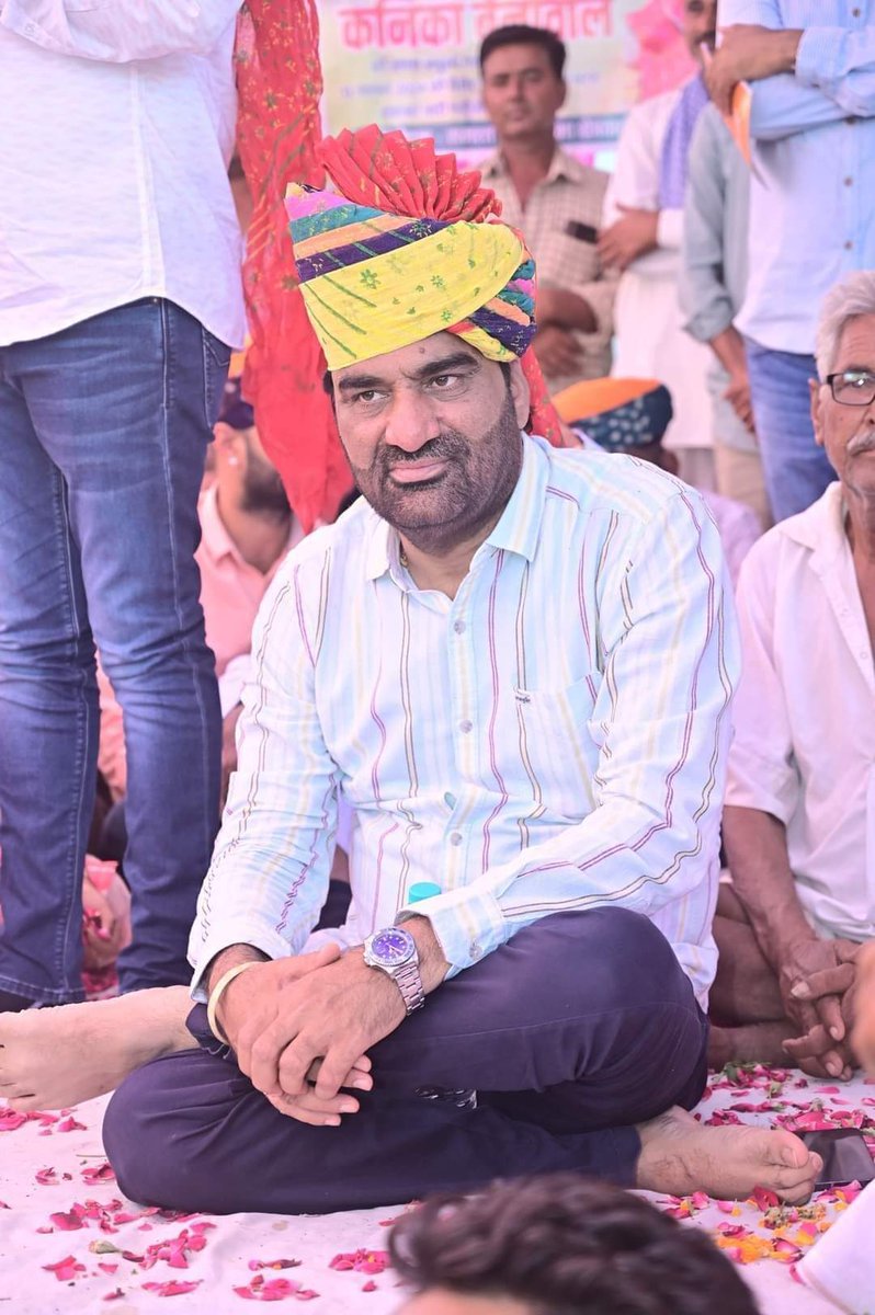 #नागौर_सांसद #श्री_हनुमानजी_बेनीवाल  को #जोधपुर₹एम्स (#अखिल_भारतीय_आयुर्विज्ञान_संस्थान) की #गवर्निंग_बॉडी(#प्रबंधन_कमेटी) के सदस्य निर्वाचित होने पर हार्दिक बधाई एवं शुभकामनाएं।
#AIIMS_Jodhpur 
#Hanuman_Beniwal