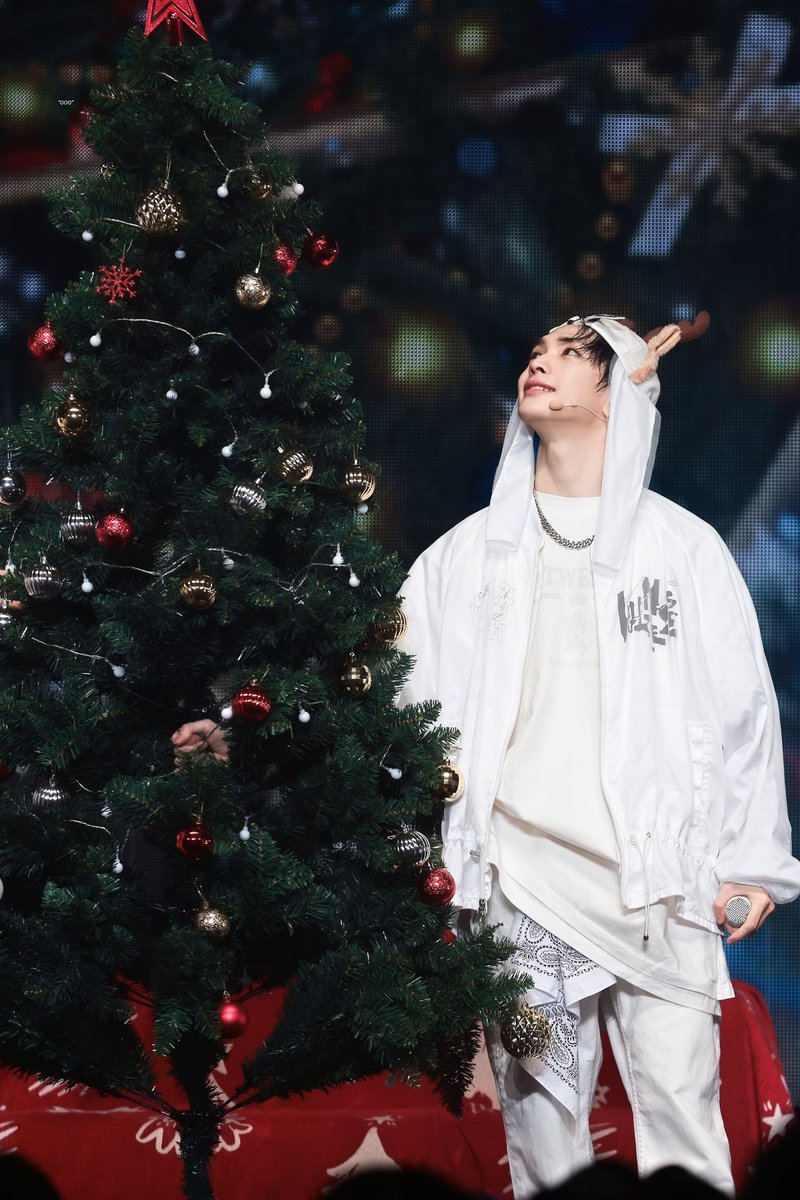 ooo0405_'s tweet photo. 241215

#템페스트 #TEMPEST #루 #LEW #이의웅 https://t.co/YAd3QLuj6K