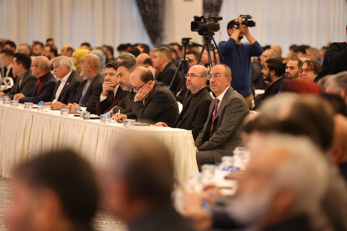 a_pekyatirmaci's tweet photo. AK Parti Meram İlçe Başkanlığımızın 8. Olağan Kongresi’ne katılım sağladık. 

Kongrede görevi devreden Mustafa Dolular Başkanımıza partimize vermiş olduğu emeklerinden dolayı teşekkür ediyor, görevi devralan Mehmet Munlafalıoğlu Başkanımız ve yönetimine muvaffakiyetler diliyorum. 

Hayırlı olsun. 

@mmunlafalioglu @dolular @akpartimeram @MustafaKavus