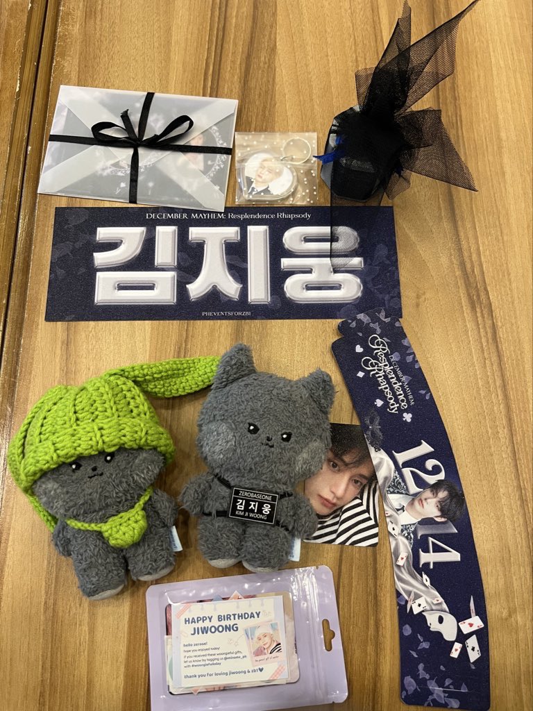 louixnyeongi's tweet photo. attendend my first cse as zerose and woongdeongie. my firsts should be always about jiwoong 🙈🙈 thank you so much for this successful event @PHEventsforZB1 🫶🏼🫶🏼 https://t.co/BfsQRd71Pc
