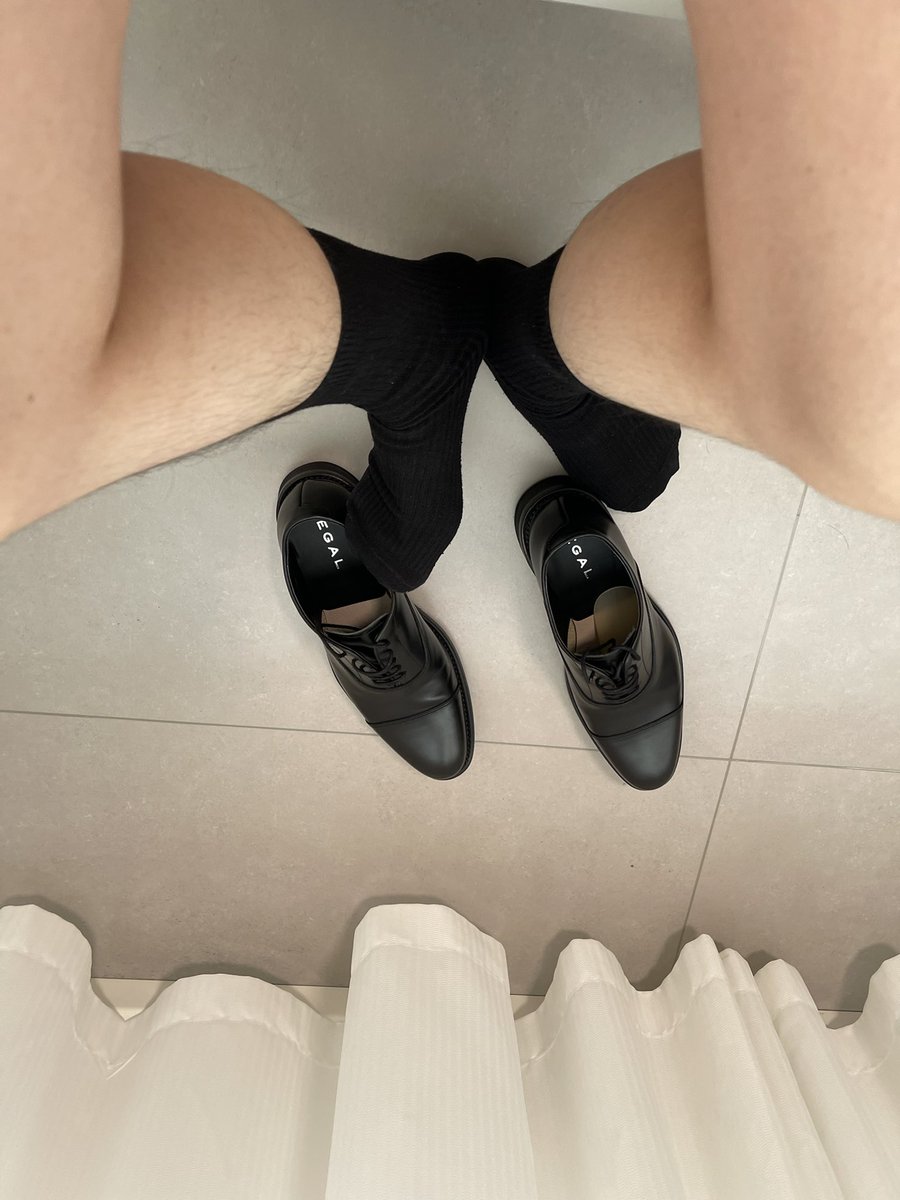 Songboy11's tweet photo. 冷(❅◕_◕) https://t.co/6FJsPsQBpW