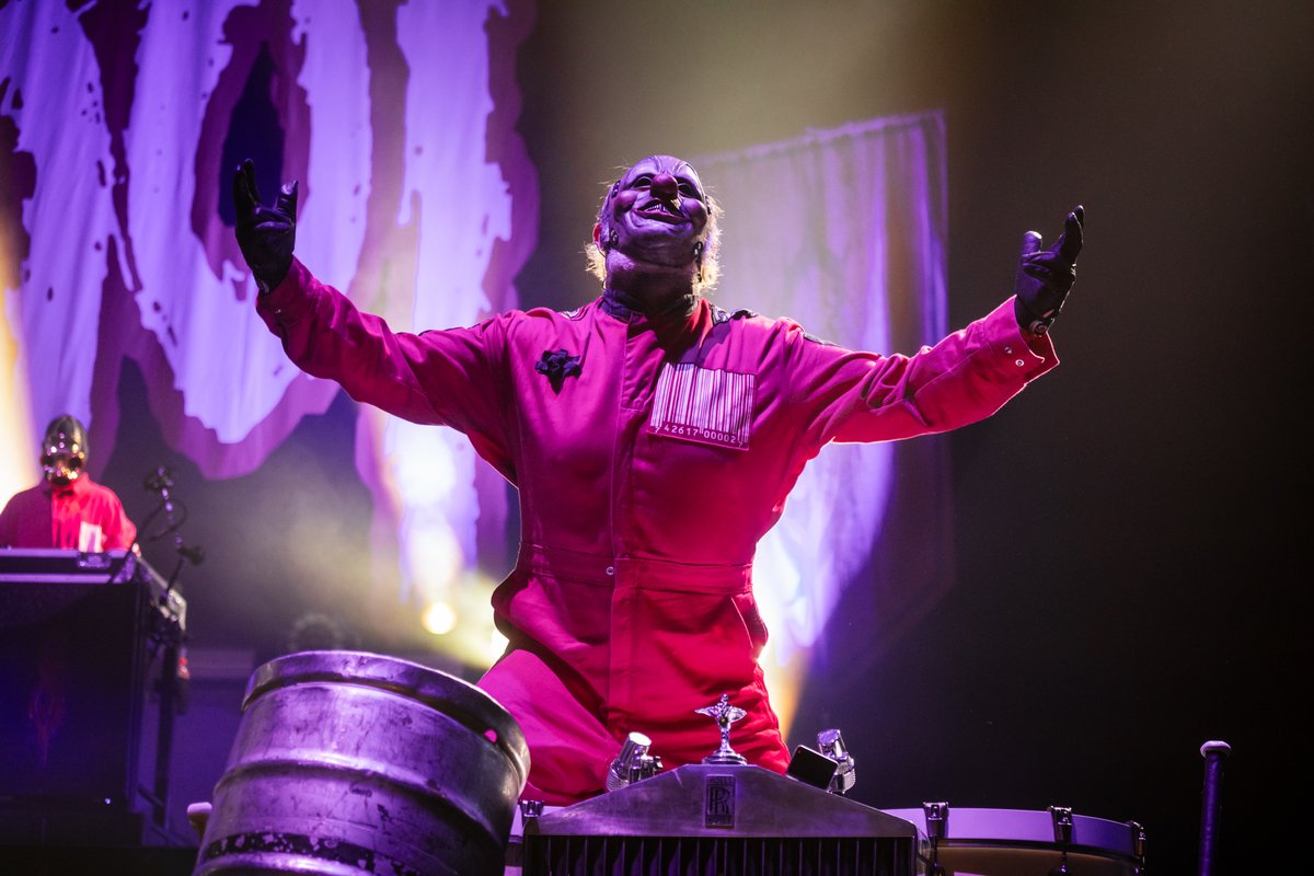 andrewbenge's tweet image. Last night first night last gig @slipknot at @fdarena #slipknot #leeds #firstdirectarena #gig #firstnight #tour #herecomesthepain #Slipknot25 #photography #LiveMusicVibes