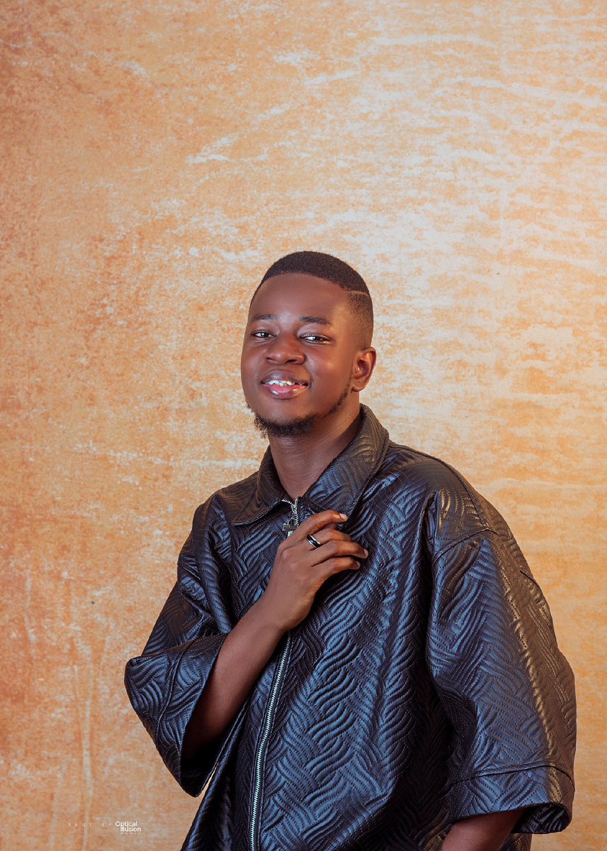Happy birthday Adeife.
This is the year you preach the gospel more.
The year you pray more.
The year you run through troops and leap over walls.
Thank you Jesus for another year.