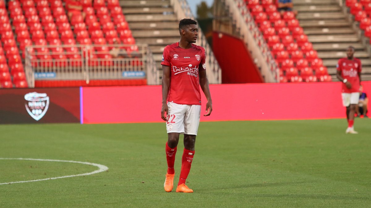 3emeNiveau's tweet photo. 🚨 Les meilleurs défenseurs de National 🧱

Tirs contrés :
🥇Formose Mendy (Nîmes) 20
🥈Jimmy Giraudon (Orléans) 14
🥉Nicolas Saint-Ruf (Nancy) 12

Notes Sofascore :
🥇Aliou Thiare (Nancy) 7,32
🥈Nicolas Saint-Ruf (Nancy) 7,25
🥉Boris Moltenis (Sochaux) 7,19 https://t.co/QZa65gIEtI