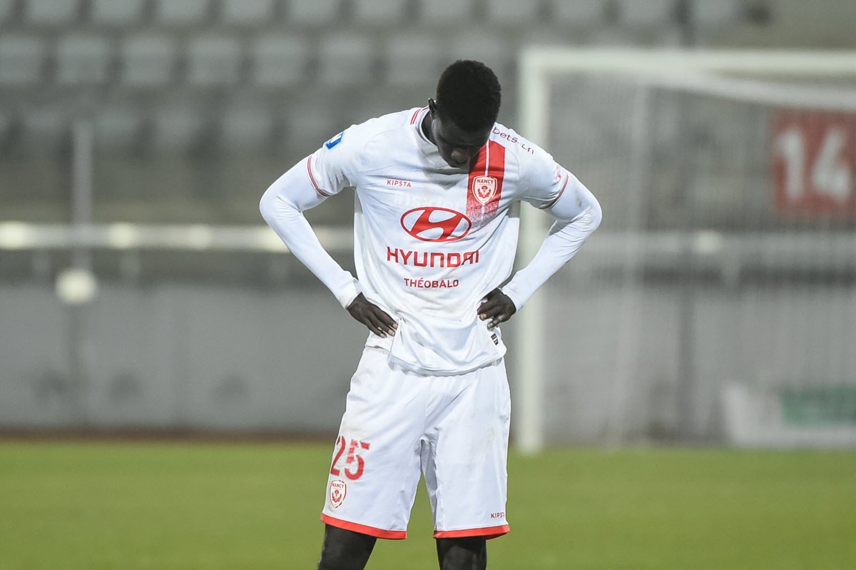 3emeNiveau's tweet photo. 🚨 Les meilleurs défenseurs de National 🧱

Tirs contrés :
🥇Formose Mendy (Nîmes) 20
🥈Jimmy Giraudon (Orléans) 14
🥉Nicolas Saint-Ruf (Nancy) 12

Notes Sofascore :
🥇Aliou Thiare (Nancy) 7,32
🥈Nicolas Saint-Ruf (Nancy) 7,25
🥉Boris Moltenis (Sochaux) 7,19 https://t.co/QZa65gIEtI