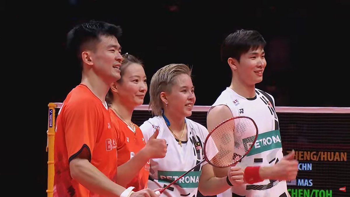 BiaoliR's tweet image. Honestly, I&apos;m definitely happy for both Zheng Si Wei/Huang Ya Qiong and Chen Tang Jie/Toh Ee Wei! What a beautiful ending for both pairs. This is the best, other-worldly mixed-doubles match in 2024.

Thank you so much to both pairs. Congrats!
#BWFWorldTourFinals2024 #WTF2024